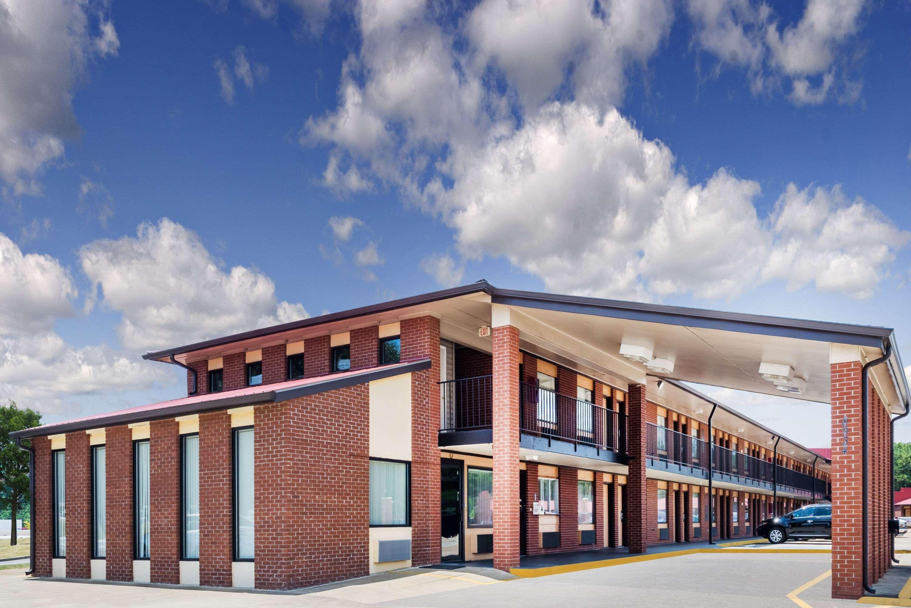 Super 8 By Wyndham Chattanooga Ooltewah Exterior photo